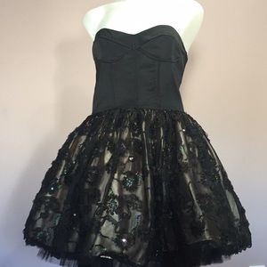 JESSICA McCLINTOCK  DRESS